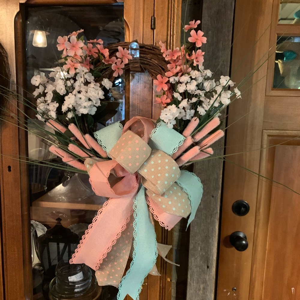 Spring wreath - Picture 2 of 3